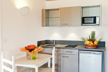 In-Room Kitchenette